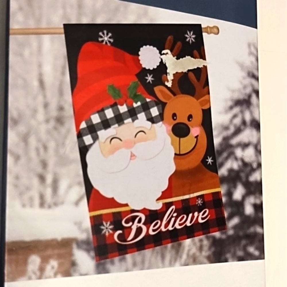 NWT Holiday Santa Flag